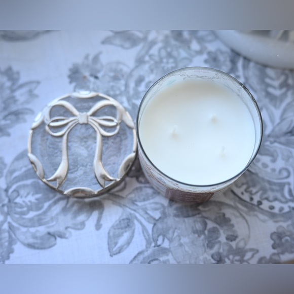 Bath & Body Works x Disney Princess Life's A Fairytale 3-Wick Candle 2026 NWT - Picture 3 of 8